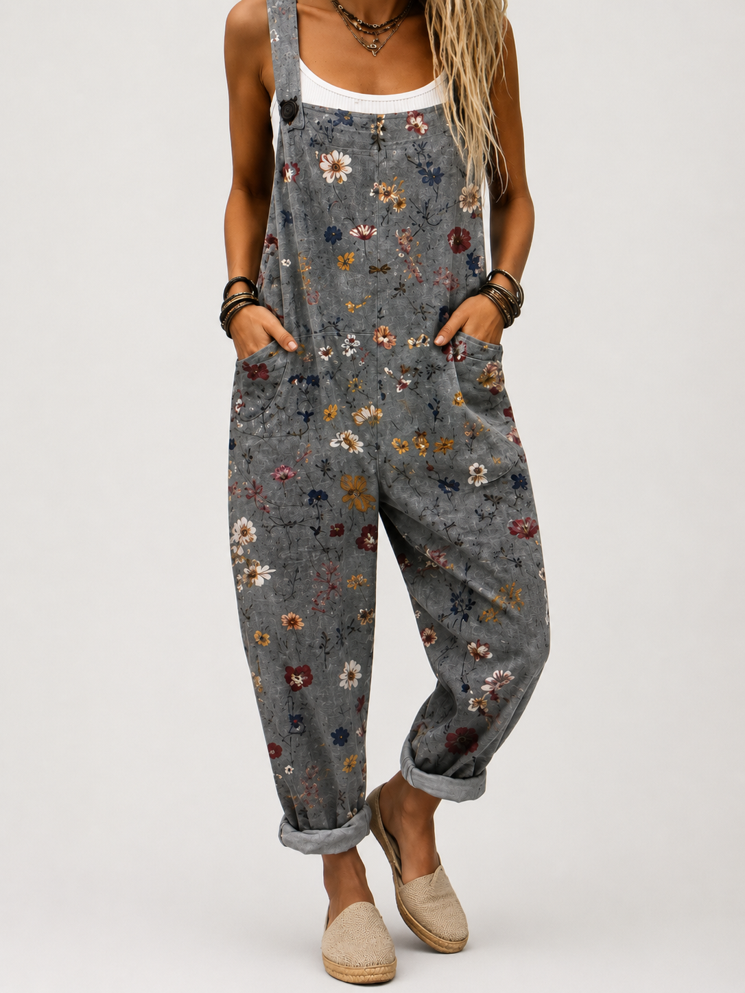 Salopette Floreale – Comfort & Stile