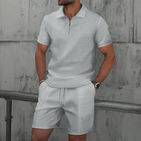 Completo sportivo da uomo con polo e bavero testurizzati