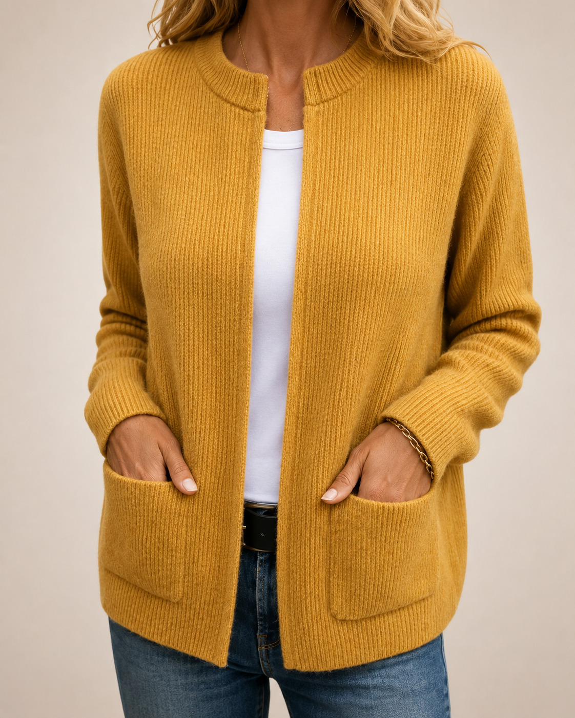 Cardigan in Maglia Morbida con Tasche