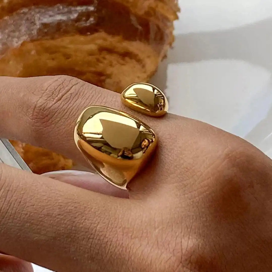 Anello Flow Dorato Minimal