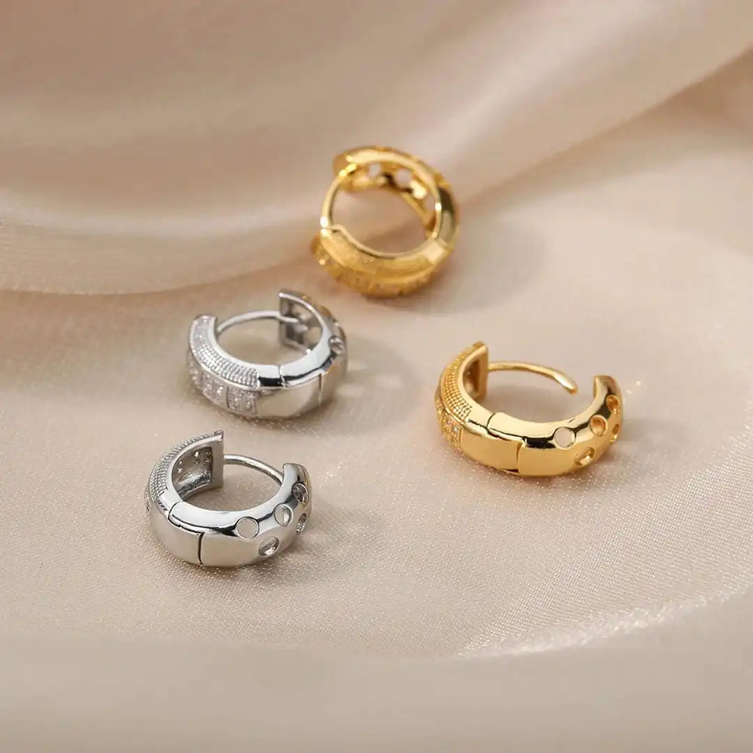 Orecchini a Cerchio Zirconia Cubica Senza Tempo