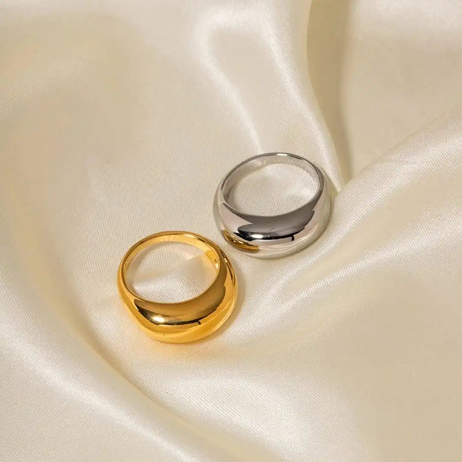 Anello ad Arco Dorato Senza Tempo