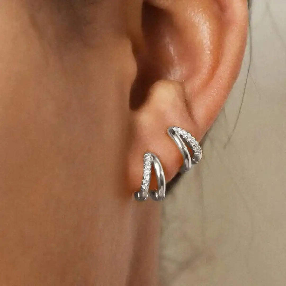 Orecchini a Cerchio Zircone Dorati Senza Tempo
