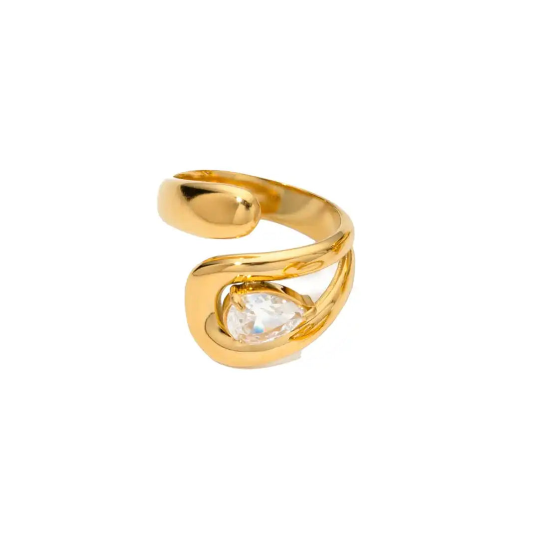 Anello Zirconia Goccia d'Acqua Dorato Senza Tempo