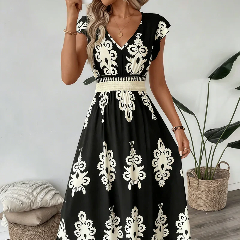 Canda | Flattering Elegant Maxi Dress